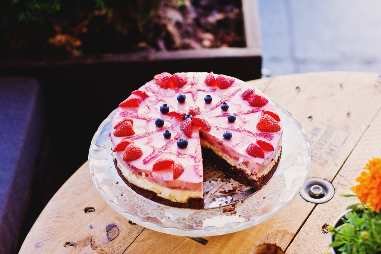 Strawberry jam cheesecake